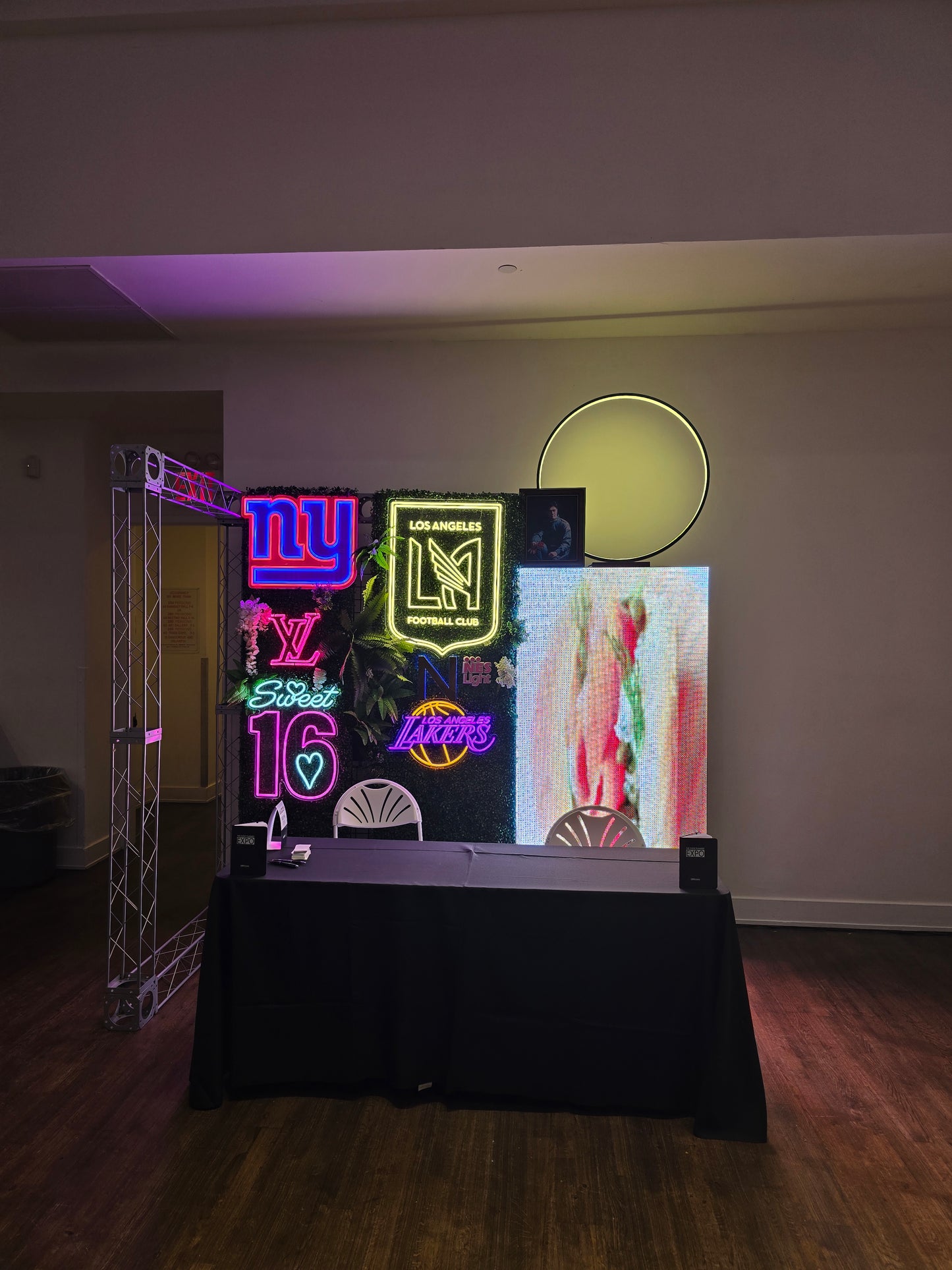 NES Light at The Event Planner Expo 2025 | Custom LED Neon & Digital Signage
