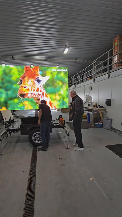 🚛 Trailer LED Billboard Installation & Demo | NES Light